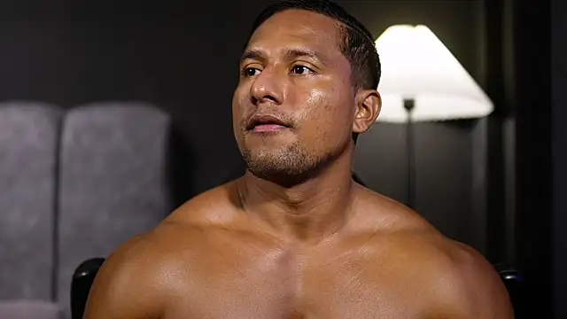 CallumMuscle online show from November 29, 1:47 pm