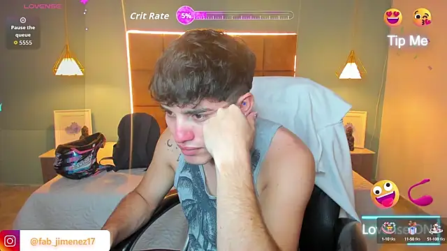 AlejooTwink online show from September 11, 1:39 am