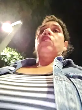 siri duque online show from March 13, 10:26 am