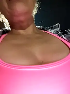 siri duque online show from March 15, 10:35 am