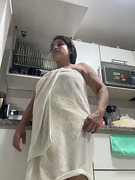 siri duque online show from February 13, 1:23 am