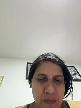 siri duque online show from March 10, 1:54 am