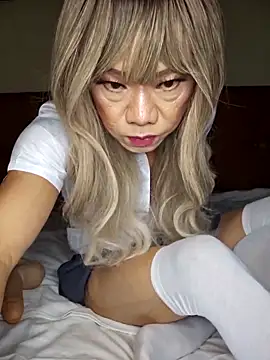 Reneta Rebekka Lopez online show from March 9, 12:21 am