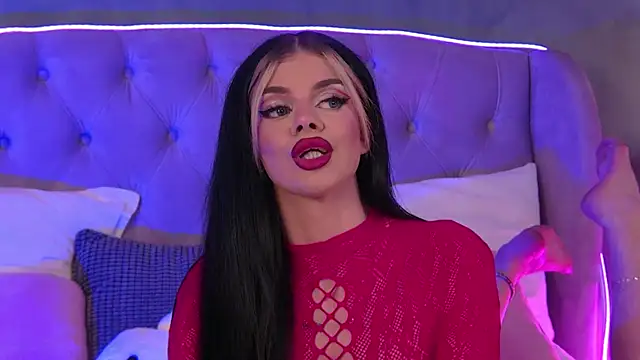 IvyRaven online show from October 13, 6:19 pm