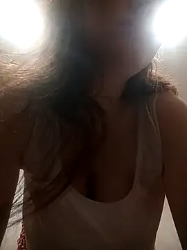 Aria  Dark online show from December 5, 1:03 am