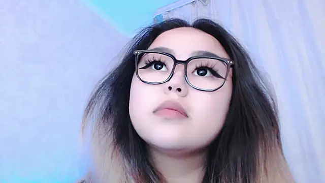 amelia sunlight online show from June 14, 3:25 pm