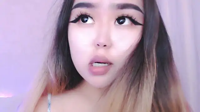 Snapshot of amelia_sunlight chatting on July 16, 8:26 pm amelia sunlight online show from July 16, 8:26 pm