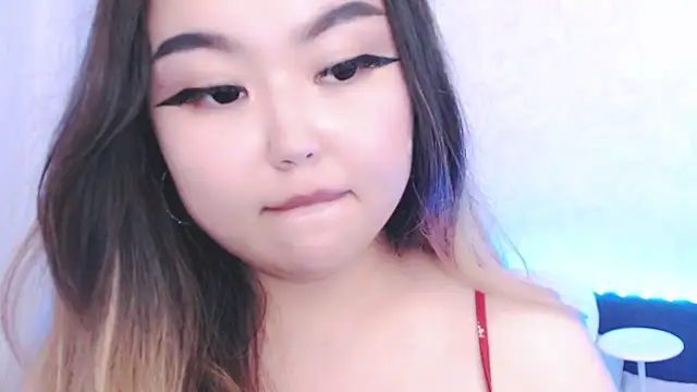 Snapshot of amelia_sunlight chatting on August 6, 8:22 pm amelia sunlight online show from August 6, 8:22 pm
