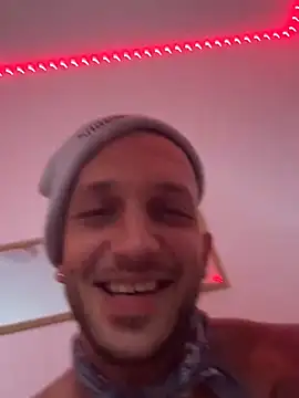 Alaya2006 online show from November 17, 10:43 am