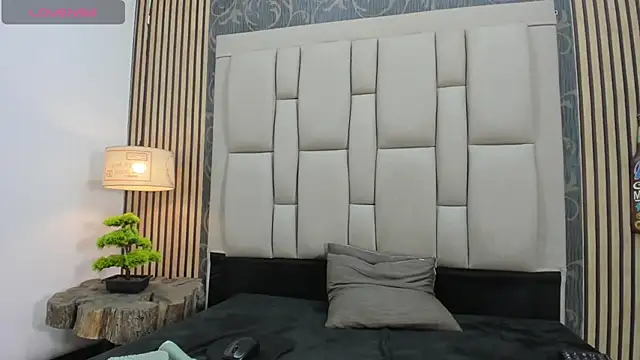 chimi88 online show from February 18, 11:44 am