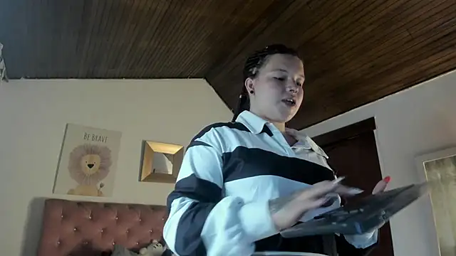 CelessteRedds online show from January 6, 11:47 am