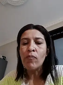 Snapshot of Slut_Milf_ chatting on January 5, 10:08 pm Slut Milf  online show from January 5, 10:08 pm