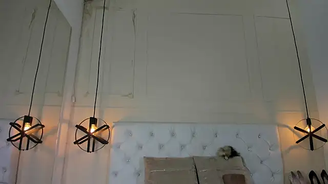 Snapshot of Slut_Milf_ chatting on January 13, 7:31 pm Slut Milf  online show from January 13, 7:31 pm