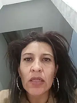 Snapshot of Slut_Milf_ chatting on January 27, 11:33 pm Slut Milf  online show from January 27, 11:33 pm