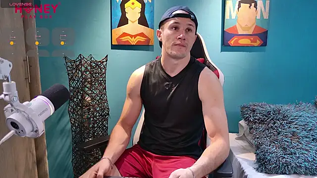 AxelFairchaild online show from January 26, 1:15 pm