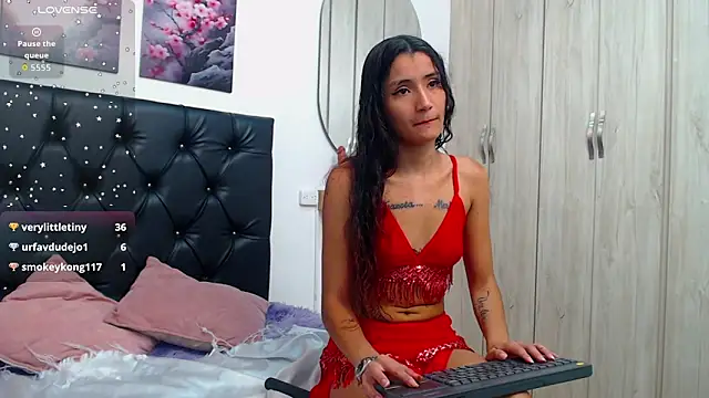 Snapshot of conni_f00x chatting on April 30, 7:31 pm conni f00x online show from April 30, 7:31 pm