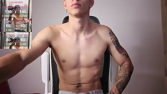 Cristopher23  online show from September 26, 10:08 am