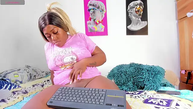 Lilybaudinx96 online show from October 8, 8:17 pm