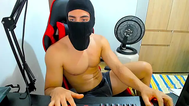 Calihotcaliente277 online show from January 14, 2:43 pm