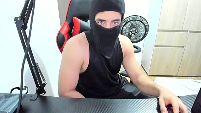 Calihotcaliente277 online show from February 17, 11:34 am