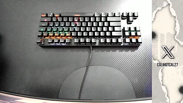 Calihotcaliente277 online show from October 16, 11:33 am