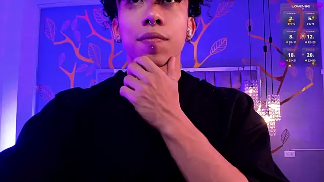 AkazaBoy  online show from April 8, 4:45 am