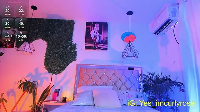 Snapshot of CurlyRose__ chatting on September 9, 10:20 pm CurlyRose   online show from September 9, 10:20 pm