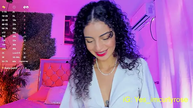 Snapshot of CurlyRose__ chatting on September 12, 9:59 pm CurlyRose   online show from September 12, 9:59 pm