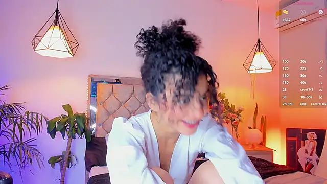 Snapshot of CurlyRose__ chatting on October 2, 10:28 pm CurlyRose   online show from October 2, 10:28 pm