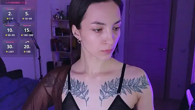 Snapshot of Space_X_Roxy_ chatting on January 14, 7:53 pm Space X Roxy online show from January 14, 7:53 pm