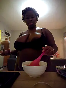 MelaninBear online show from March 17, 5:05 pm