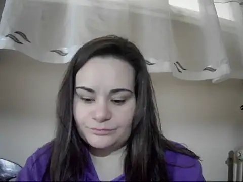 AalinnaK online show from February 13, 1:51 pm