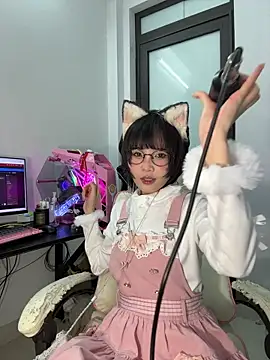 RassieRaph online show from January 15, 6:00 pm