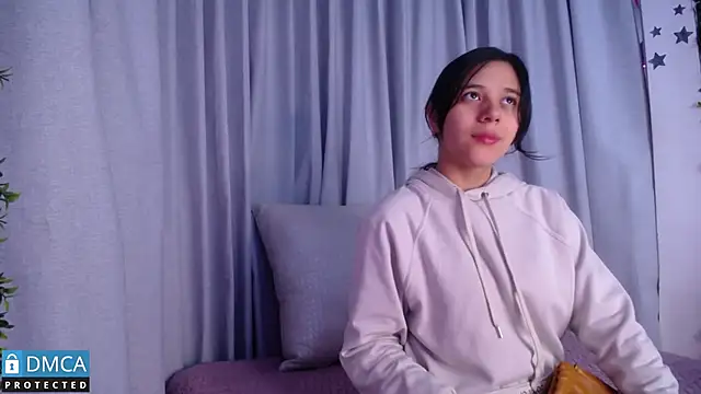 Snapshot of floriamANDjazmin chatting on February 19, 2:55 am floriamANDjazmin online show from February 19, 2:55 am