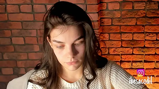 adriana allien online show from January 10, 8:37 pm