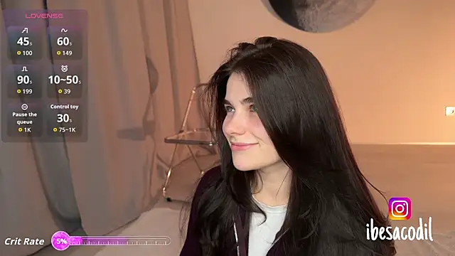 Snapshot of adriana_allien chatting on February 26, 9:14 pm adriana allien online show from February 26, 9:14 pm