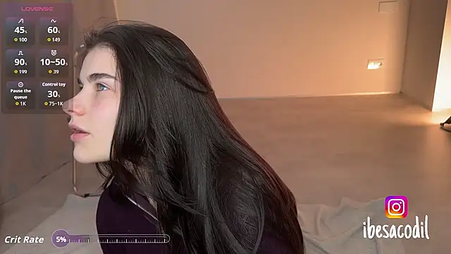 Snapshot of adriana_allien chatting on February 28, 9:27 pm adriana allien online show from February 28, 9:27 pm