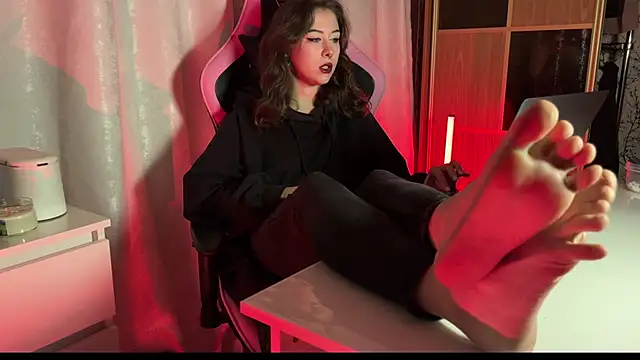 misswishh  online show from October 3, 5:54 pm