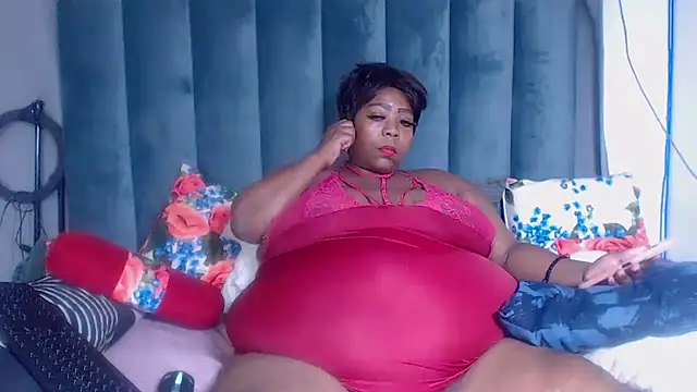 BustyWendyXXX47 online show from December 18, 5:30 pm