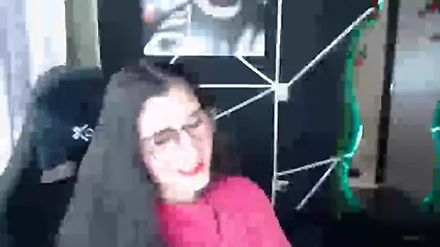 LUCY LI online show from November 25, 6:52 pm