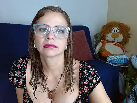  melisaa  online show from February 11, 8:14 pm