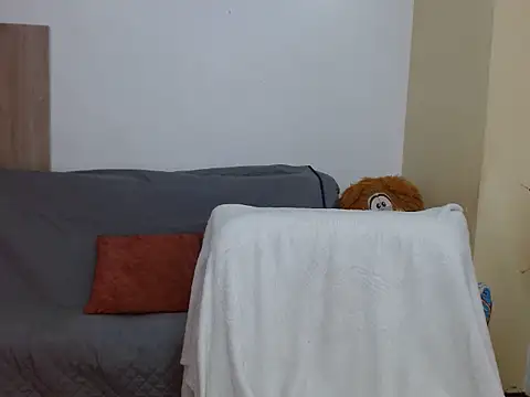  melisaa  online show from April 22, 7:59 pm