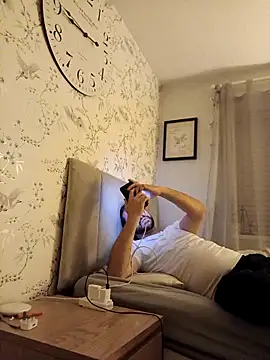 curiously-bi37 online show from October 4, 9:02 pm