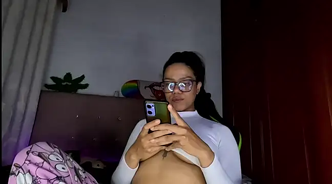 Ale xandra online show from February 4, 1:45 am