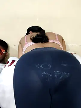 Hot Bhabi08 online show from April 15, 4:03 pm