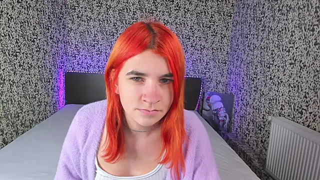  Polly Love  online show from January 4, 4:22 pm