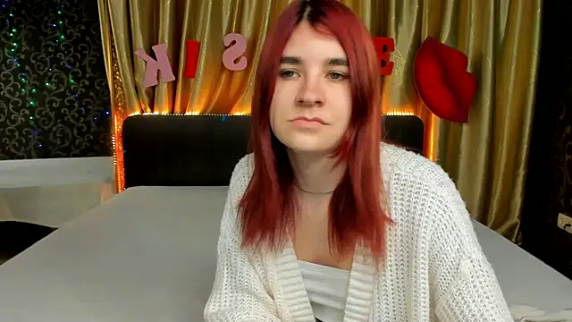  Polly Love  online show from February 18, 4:16 pm