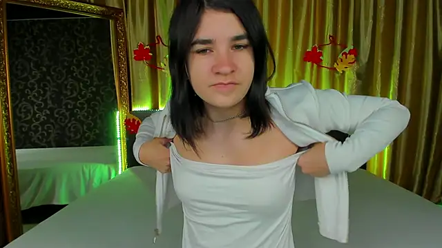  Polly Love  online show from October 20, 6:03 am