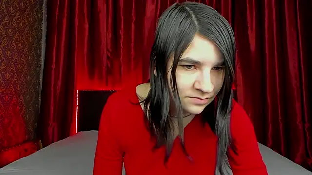  Polly Love  online show from March 19, 7:12 am