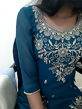 Snapshot of Aradhna_cute chatting on January 17, 7:08 am Aradhna cute online show from January 17, 7:08 am